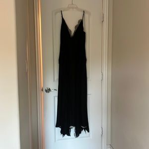 Haute Hippie Ruffled Waterfall Deep V-Neck Silk Evening Gown w/ Lace 2 petite